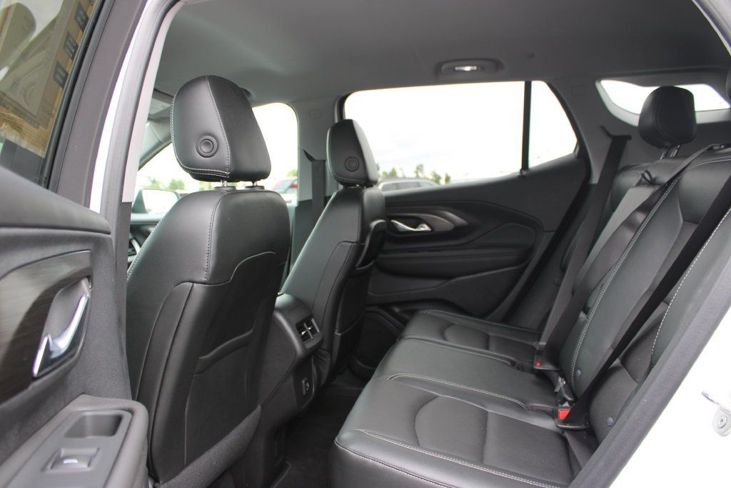 Used 2023 GMC Terrain SLT FWD image 27