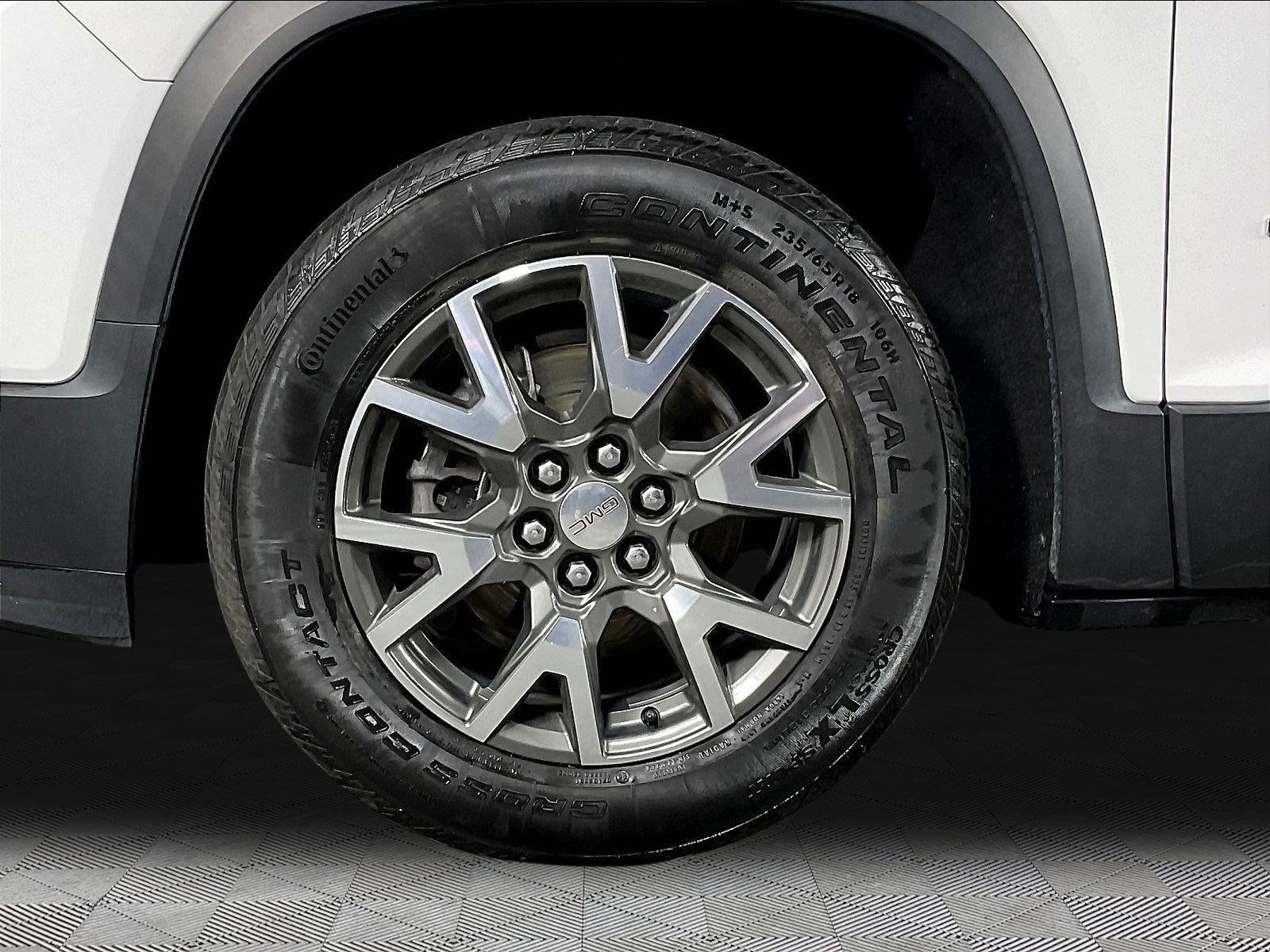 Used 2021 GMC Acadia SLE FWD image 34