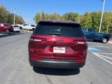 Used 2022 Jeep Grand Cherokee L Laredo image 3