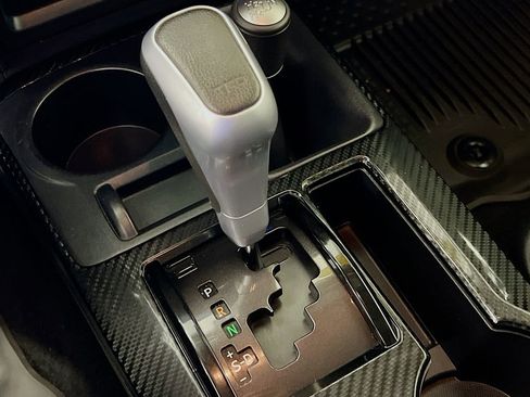 Used 2022 Toyota 4Runner TRD Off-Road Premium image 17