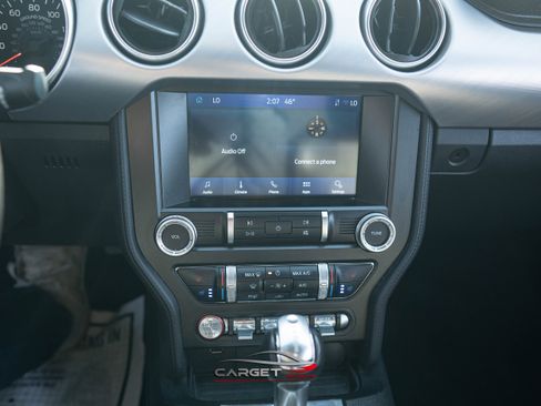 Used 2020 Ford Mustang Premium image 26