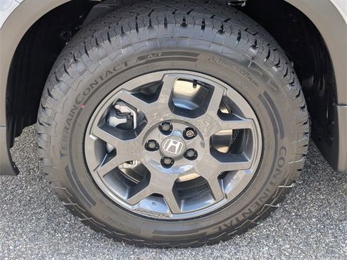 New 2025 Honda Pilot TrailSport image 13