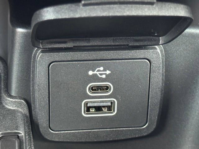 New 2026 Ford Bronco Badlands w/ Sasquatch Package AWD/4WD image 32