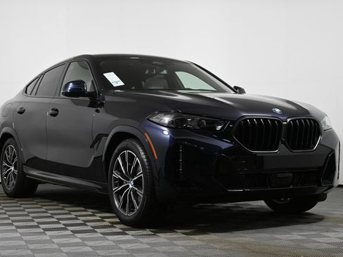 New 2026 BMW X6 xDrive40i w/ Premium Package image 9