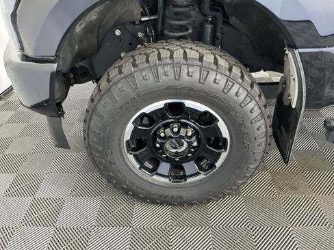 Used 2022 Ford F350 Lariat AWD/4WD image 7
