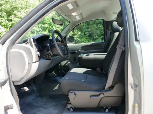 Used 2011 GMC Sierra 1500 W/T RWD image 15