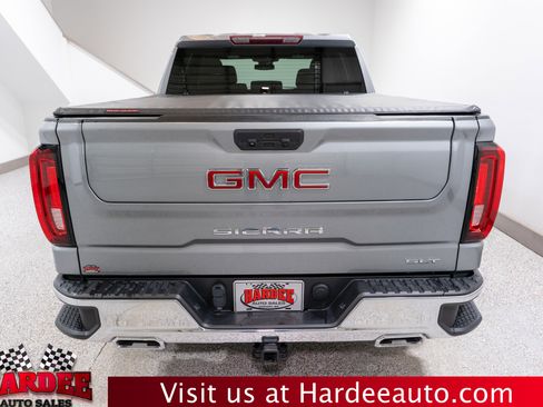 Used 2024 GMC Sierra 1500 SLT w/ X31 Off-Road Package image 4