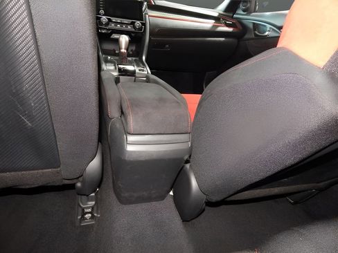 Used 2021 Honda Civic Type R image 17