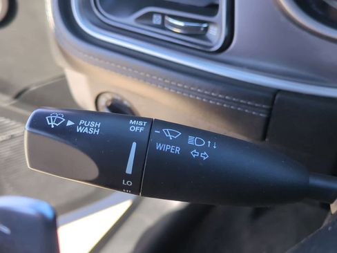 Used 2022 Dodge Challenger R/T Scat Pack w/ Dynamics Package image 24