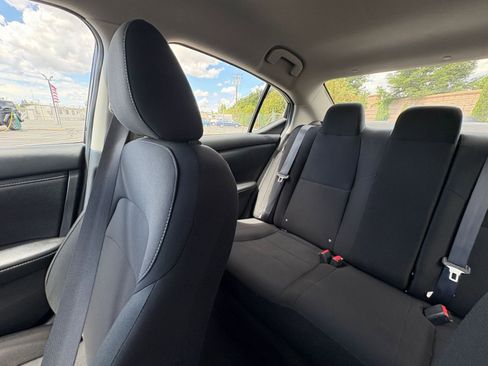 Used 2025 Nissan Sentra S FWD image 37