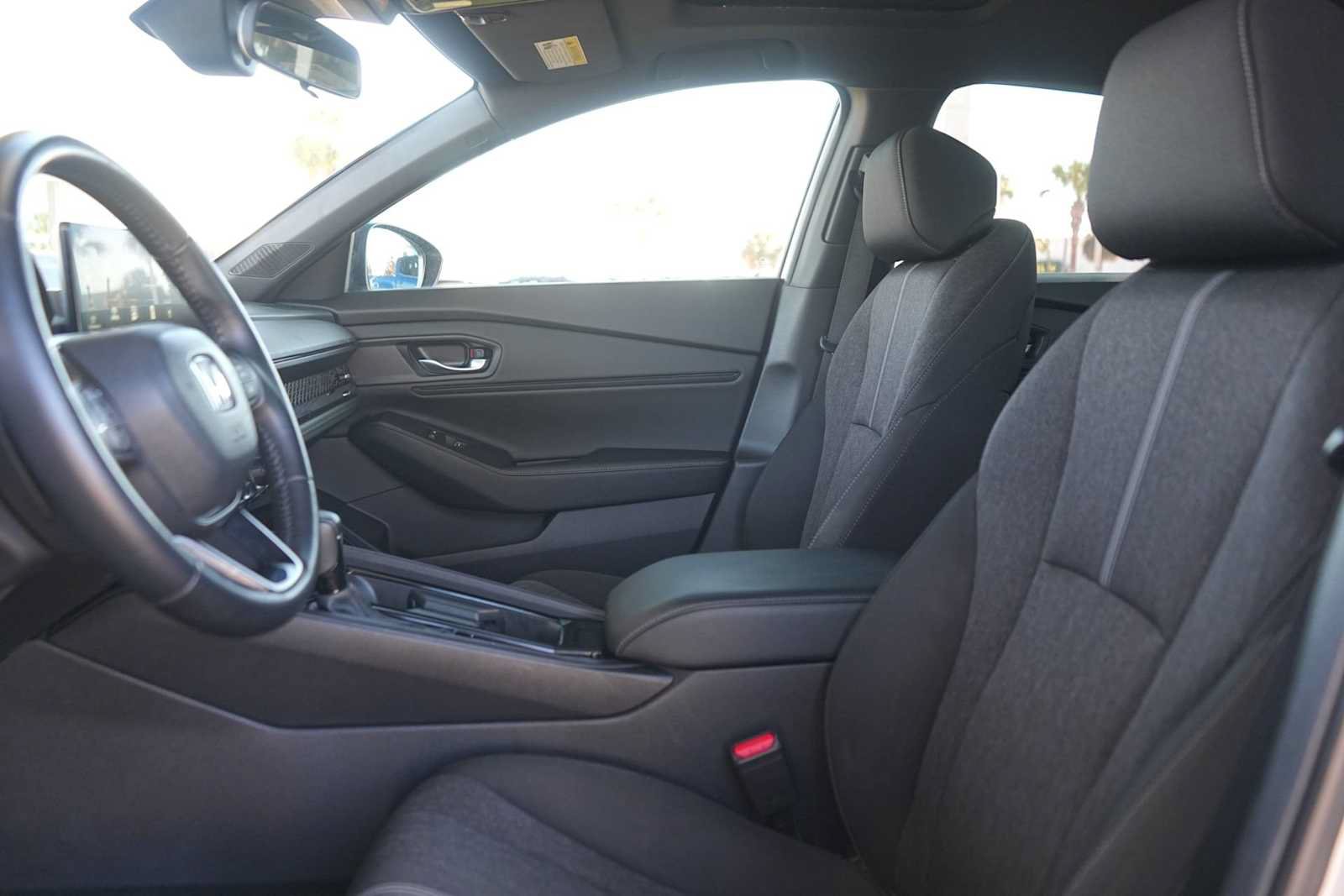 Used 2023 Honda Accord Sport image 11