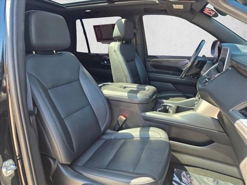 Used 2021 Chevrolet Tahoe Z71 w/ Z71 Off-Road Package image 22