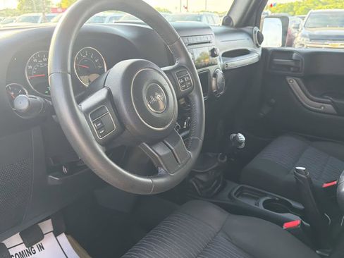 Used 2011 Jeep Wrangler Sport AWD/4WD image 10