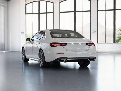 Used 2023 Mercedes-Benz E 350 4MATIC Sedan image 28