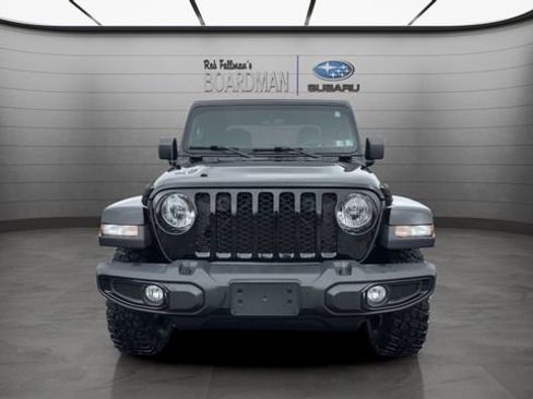 Used 2023 Jeep Gladiator Sport AWD/4WD image 12
