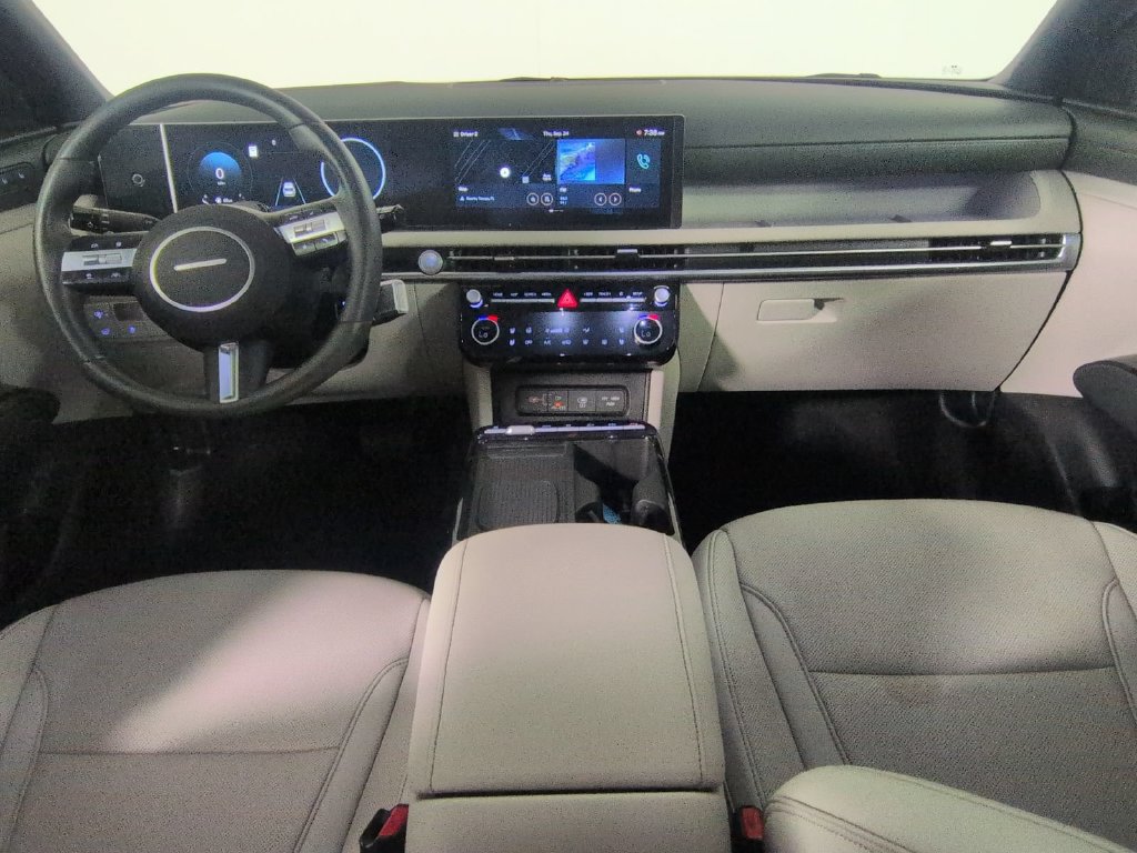 Used 2025 Hyundai Tucson Limited AWD/4WD image 21