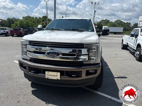 Used 2019 Ford F250 King Ranch w/ King Ranch Ultimate Package AWD/4WD image 2