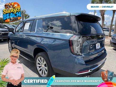 Used 2026 Chevrolet Suburban Premier w/ Sun And Tow Package RWD image 5