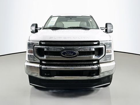 Used 2022 Ford F350 XLT image 2