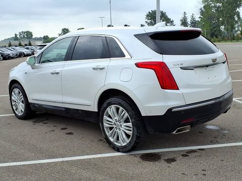 Used 2019 Cadillac XT5 Premium Luxury FWD image 6