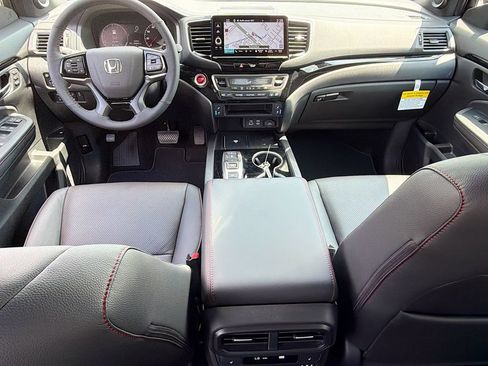 New 2026 Honda Ridgeline Black Edition image 9