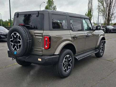 New 2026 Ford Bronco Outer Banks AWD/4WD image 5