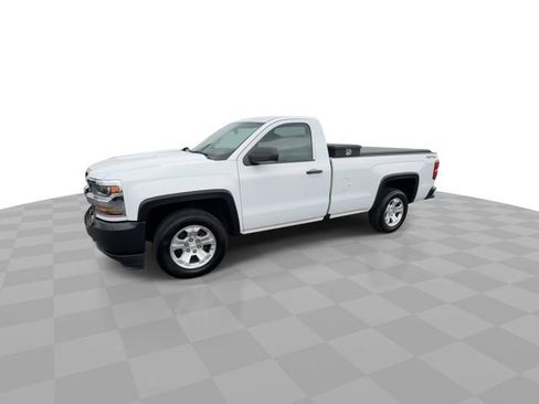 Certified 2018 Chevrolet Silverado 1500 W/T w/ WT Convenience Package AWD/4WD image 5