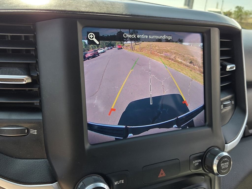 Used 2021 RAM 1500 Big Horn AWD/4WD image 22
