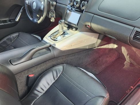 Used 2009 Saturn Sky Red Line image 31