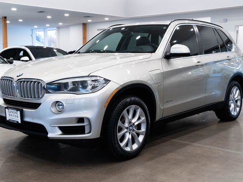 Used 2016 BMW X5 xDrive40e image 1