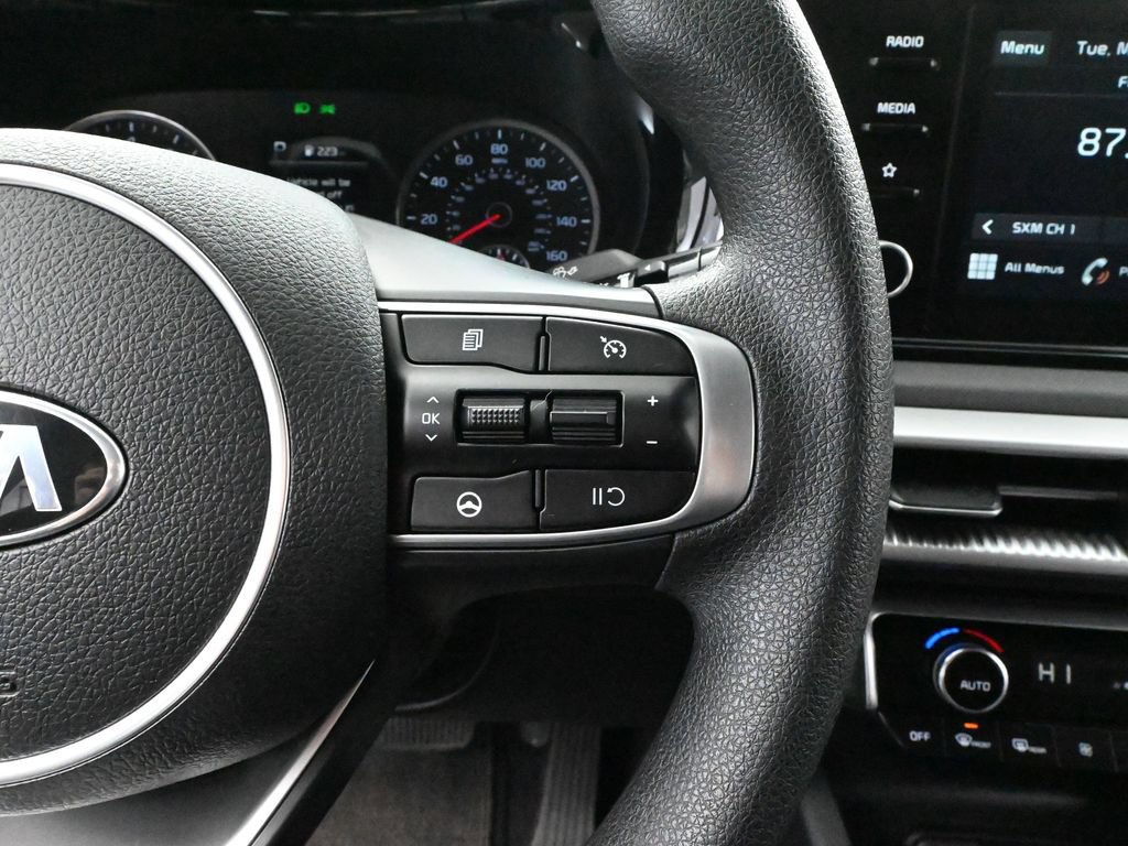Used 2021 Kia K5 LXS AWD/4WD image 22