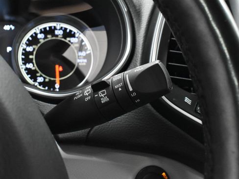 Used 2021 Jeep Cherokee Latitude Lux w/ Sun & Sound Group image 14