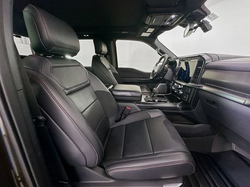 Used 2025 Ford F150 Raptor AWD/4WD image 30