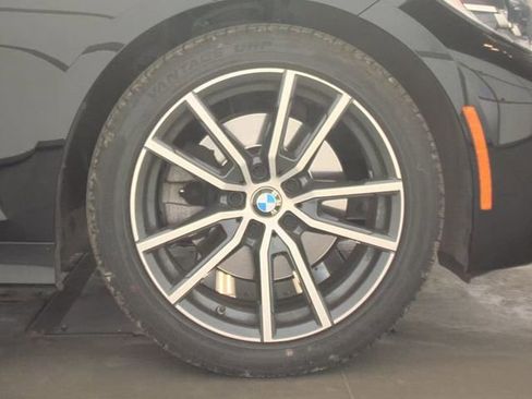 Used 2021 BMW 330i Sedan w/ Driving Assistance Package RWD image 12