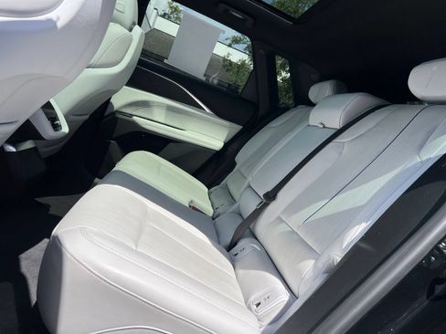 Used 2024 Cadillac Lyriq Luxury RWD image 49