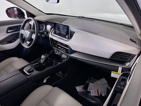 New 2026 Nissan Rogue Dark Armor AWD/4WD image 26