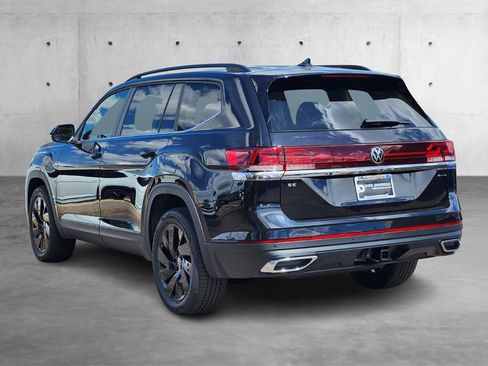 New 2025 Volkswagen Atlas SE image 25