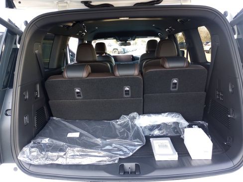 New 2026 Nissan Armada SL image 15