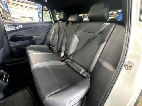 Used 2023 Volkswagen ID.4 Pro S RWD image 24
