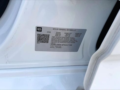 Used 2023 Cadillac CT4 Luxury w/ Sun And Sound Package RWD image 37