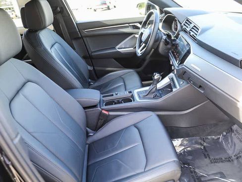 Used 2024 Audi Q3 2.0T Premium w/ Convenience Package image 13