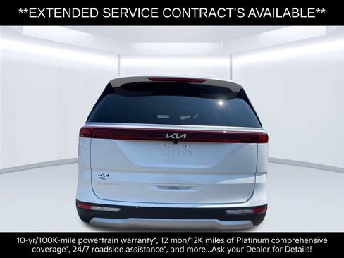 Certified 2024 Kia Carnival LX FWD image 5