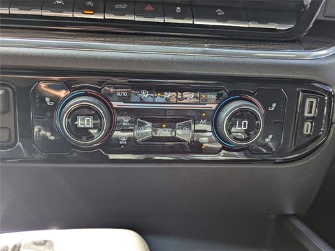 Used 2022 Chevrolet Silverado 1500 LT Trail Boss w/ Protection Package image 29