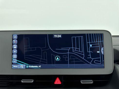 Used 2024 Hyundai Ioniq 5 Limited AWD/4WD image 4