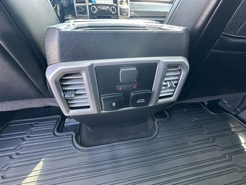 Used 2018 Ford F350 Platinum w/ Platinum Ultimate Package AWD/4WD image 21