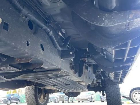 Used 2017 Ford F150 XL w/ Equipment Group 101A Mid image 7