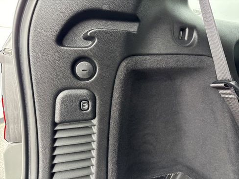 Used 2023 Dodge Durango GT image 33