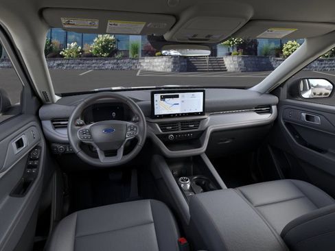 New 2026 Ford Explorer Active w/ Active Comfort Package AWD/4WD image 9