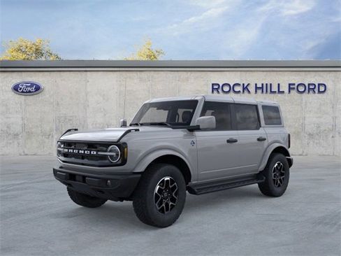 New 2026 Ford Bronco Outer Banks image 2