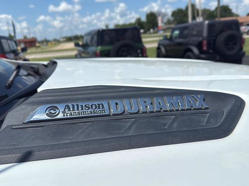 Used 2023 Chevrolet Silverado 2500 W/T w/ Gooseneck/5TH Wheel Package image 13